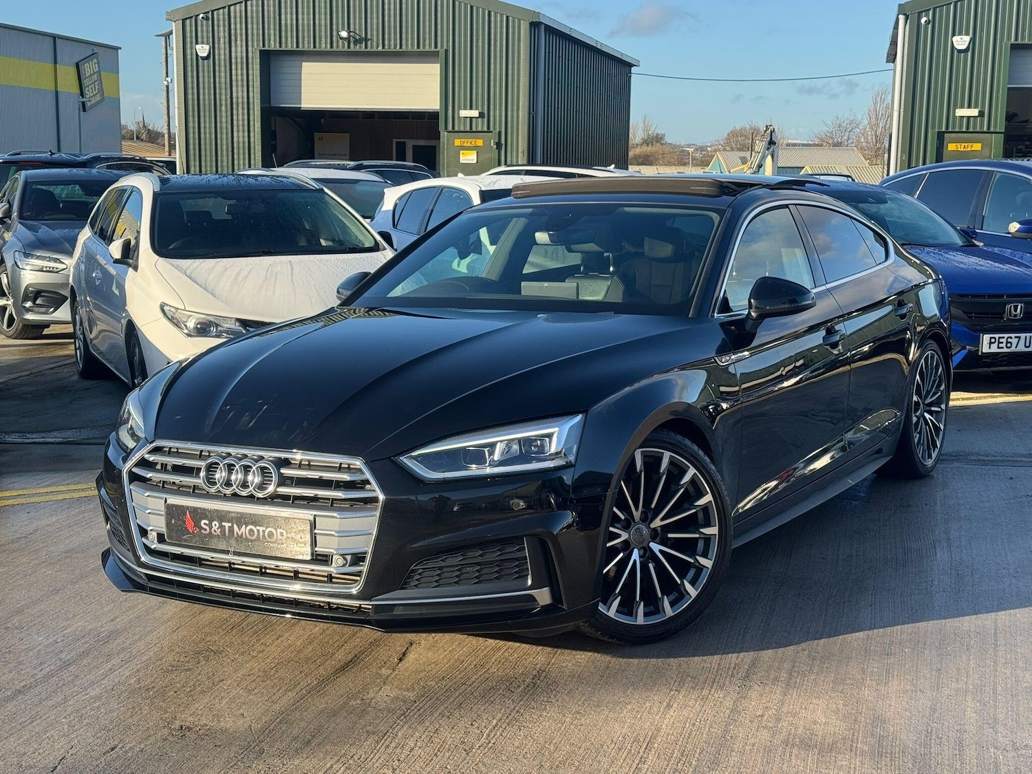 Used Audi A5 2018 for sale - 76801535: Photo 3