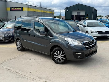 Used Peugeot Partner Tepee 2016 for sale - 79441833: Photo