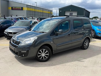 Used Peugeot Partner Tepee 2016 for sale - 79441833: Photo