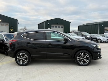 Used Nissan Qashqai 2018 for sale - 77060282: Photo