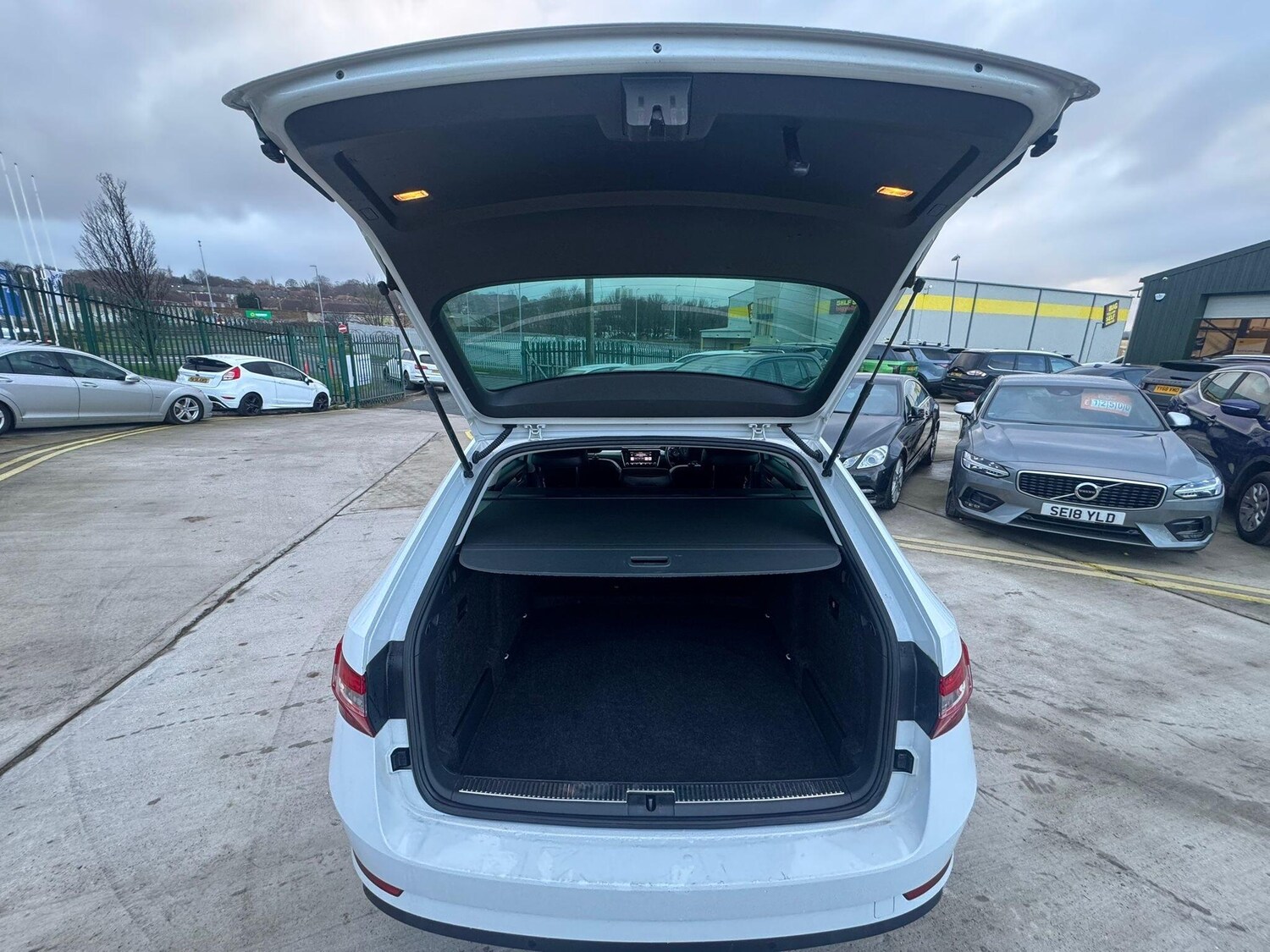 Used Skoda Superb for sale - 77456167: Photo 21