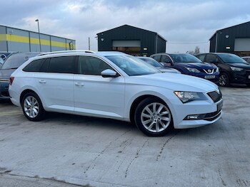 Used Skoda Superb 2017 for sale - 77456167: Photo