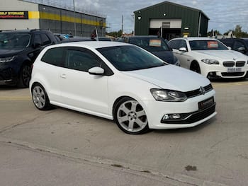 Used Volkswagen Polo 2016 for sale - 79635212: Photo