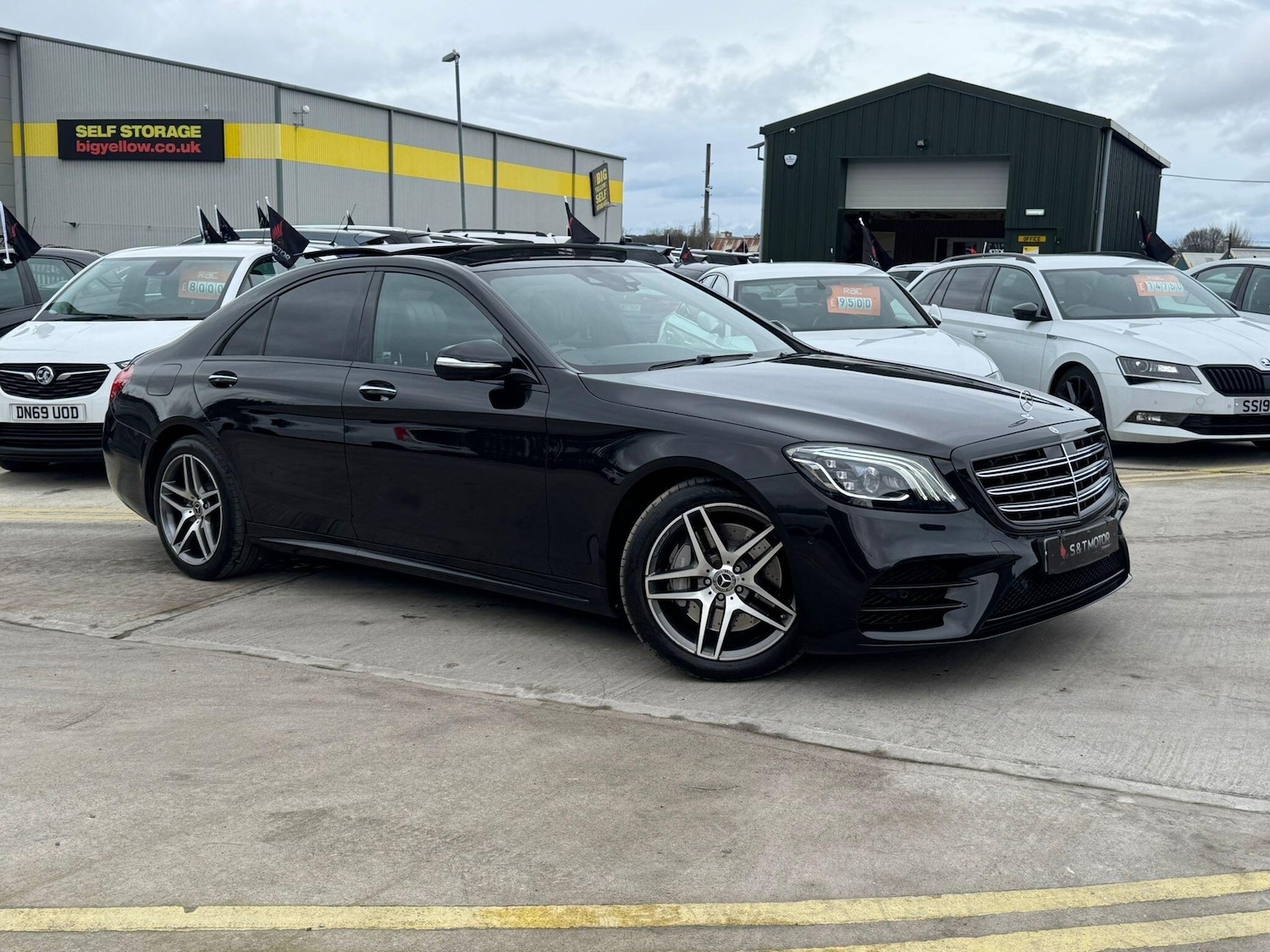 Used Mercedes-Benz S Class for sale - 77684380: Photo 2