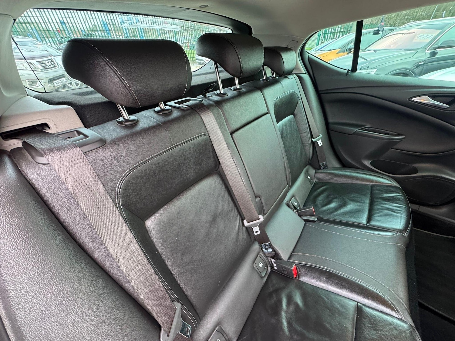 Used Vauxhall Astra 2017 for sale - 78058731: Photo 18