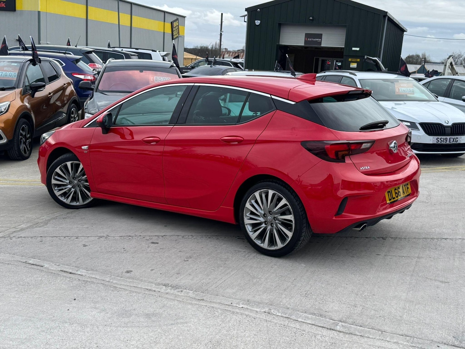 Used Vauxhall Astra 2017 for sale - 78058731: Photo 7
