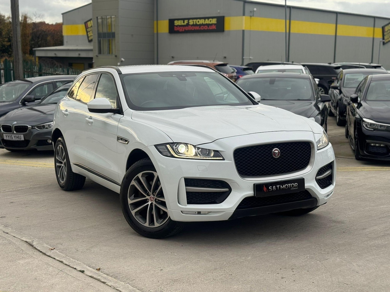 Used Jaguar F-Pace 2017 for sale - 76485274: Photo 1