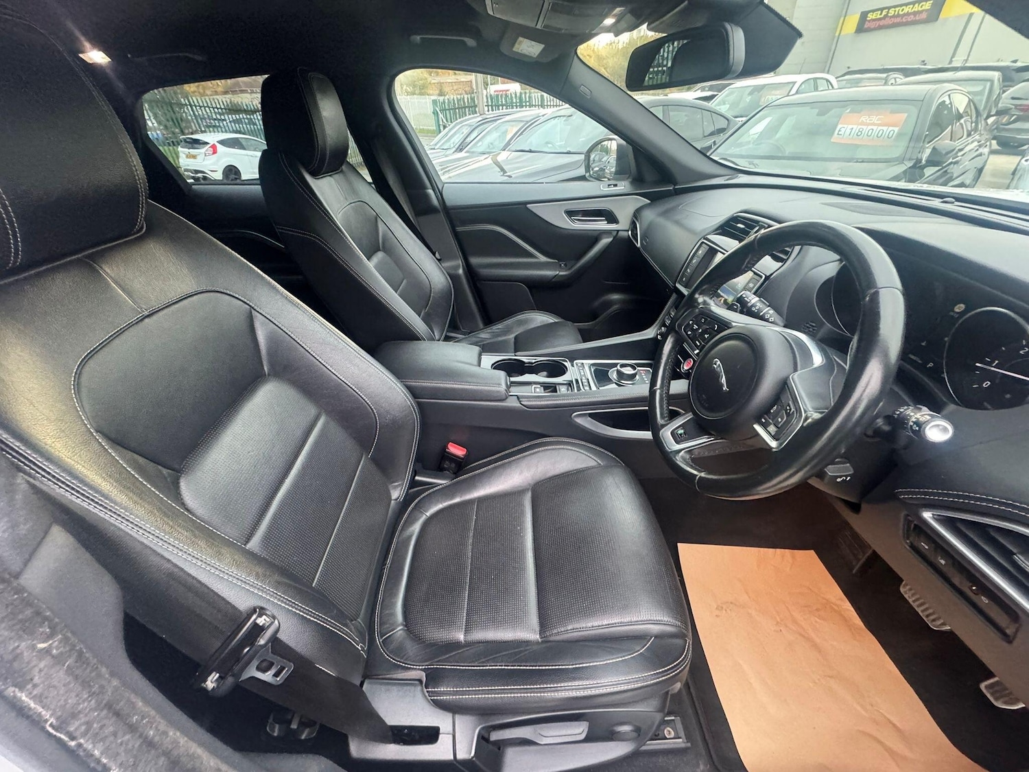 Used Jaguar F-Pace 2017 for sale - 76485274: Photo 15