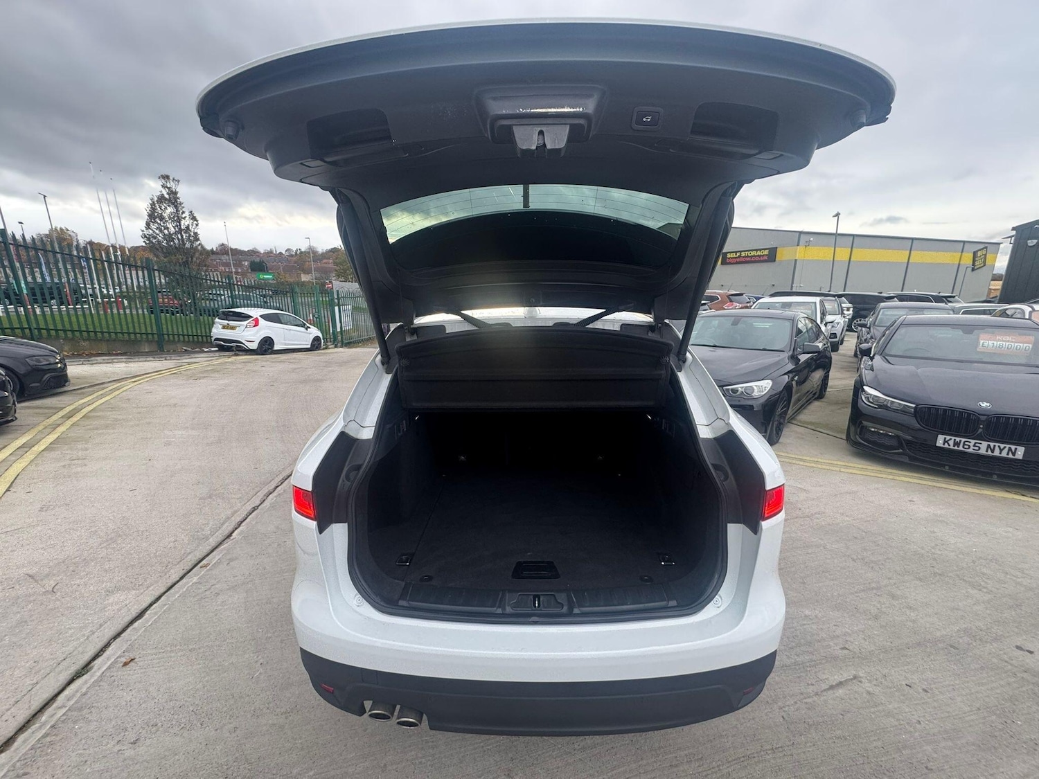 Used Jaguar F-Pace 2017 for sale - 76485274: Photo 22