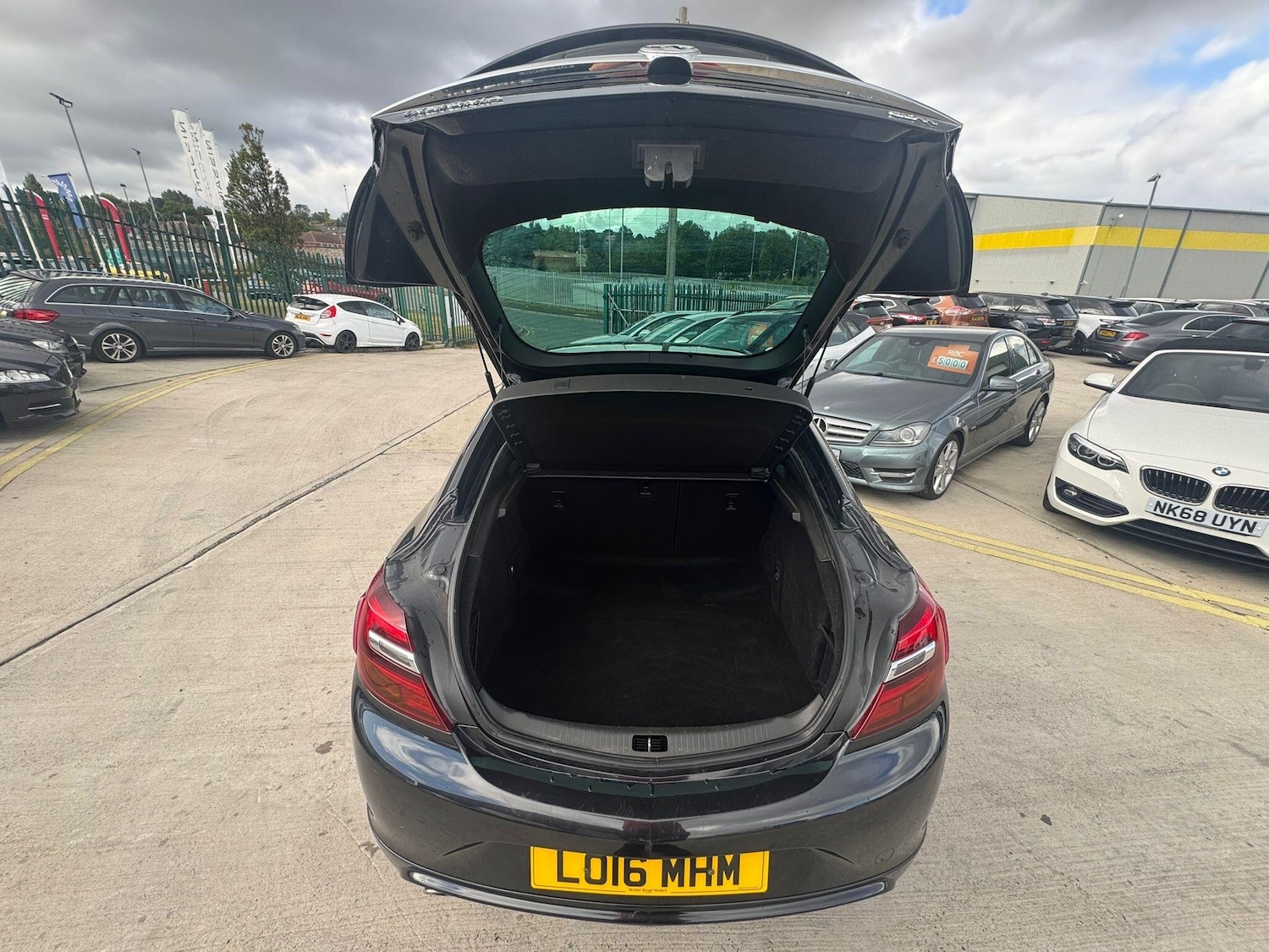 Used Vauxhall Insignia 2016 for sale - 75884673: Photo 24