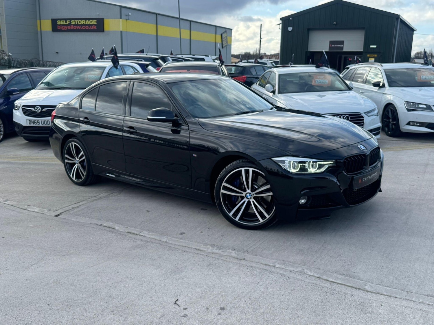 Used BMW 3 Series for sale - 77893011: Photo 2