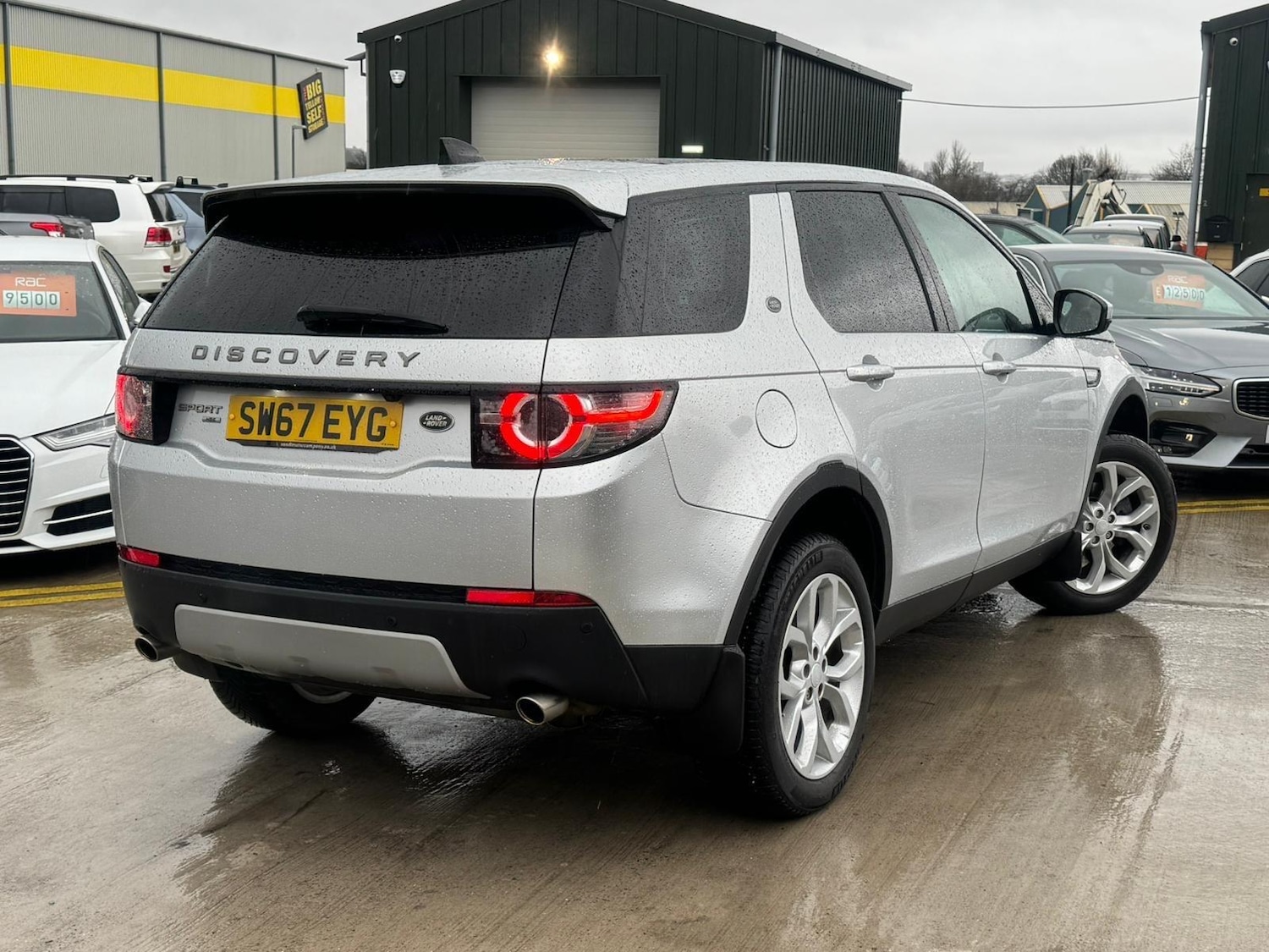 Used Land Rover Discovery Sport 2017 for sale - 77695328: Photo 12