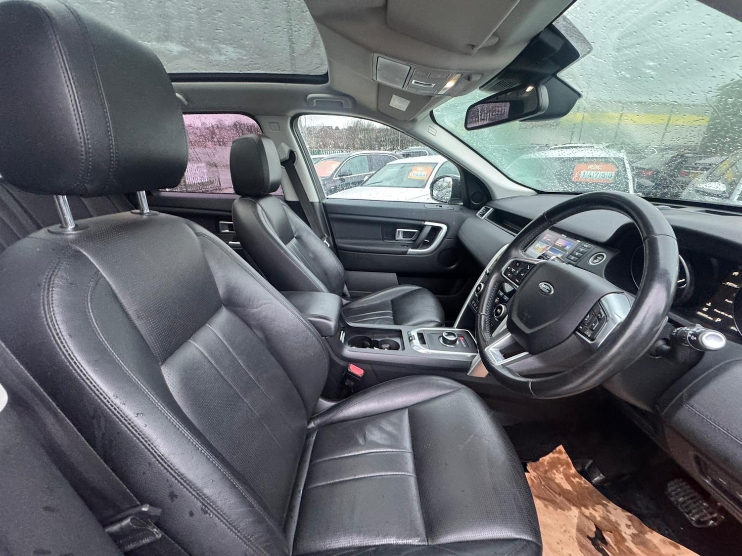 Used Land Rover Discovery Sport 2017 for sale - 77695328: Photo 16