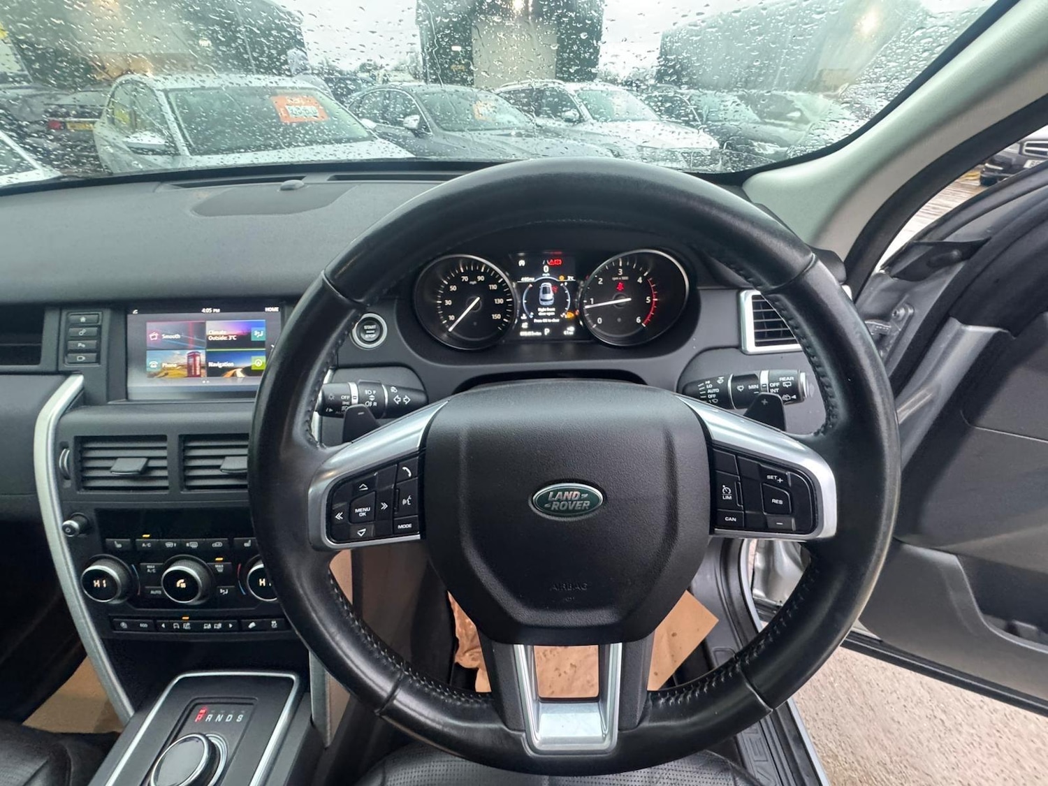 Used Land Rover Discovery Sport 2017 for sale - 77695328: Photo 26