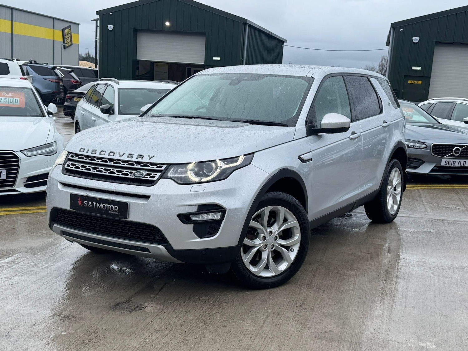 Used Land Rover Discovery Sport 2017 for sale - 77695328: Photo 6