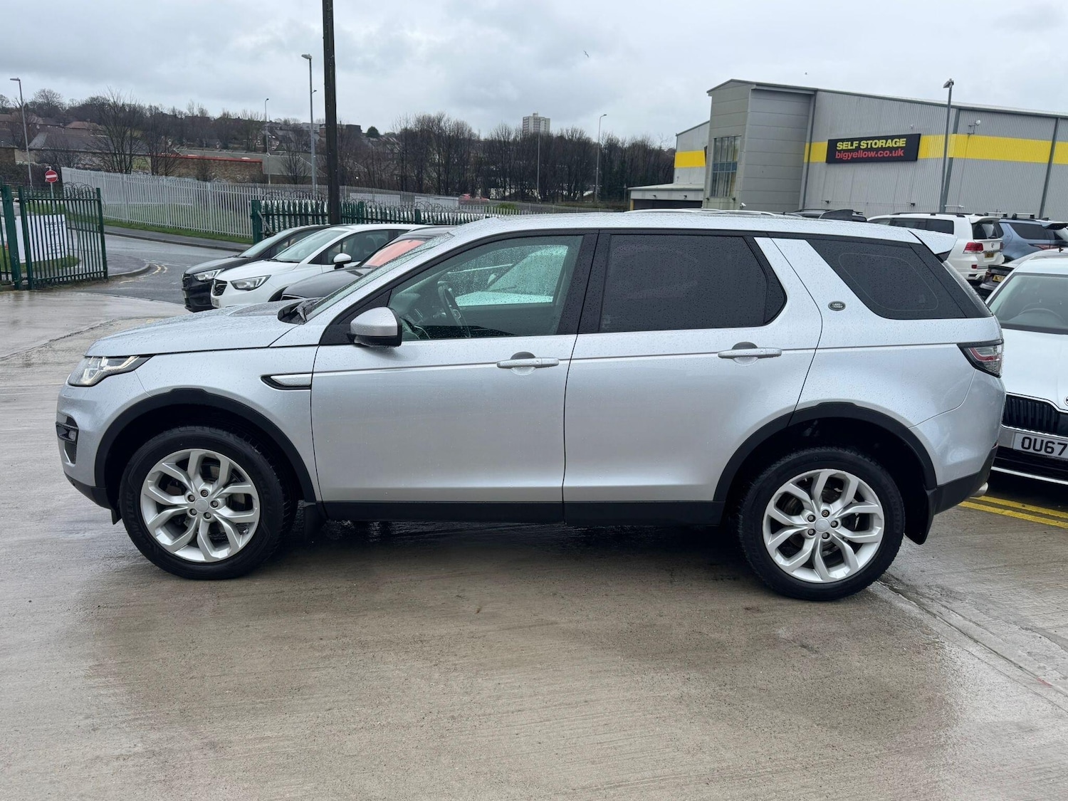 Used Land Rover Discovery Sport 2017 for sale - 77695328: Photo 8