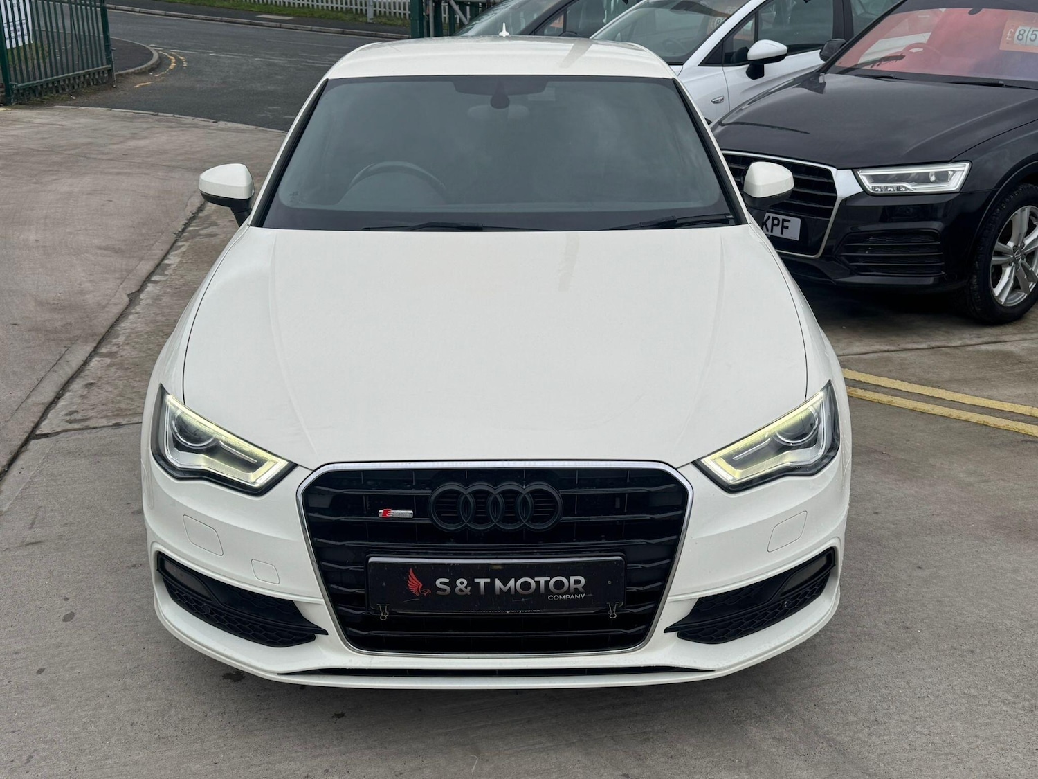 Used Audi A3 2014 for sale - 77799392: Photo 2