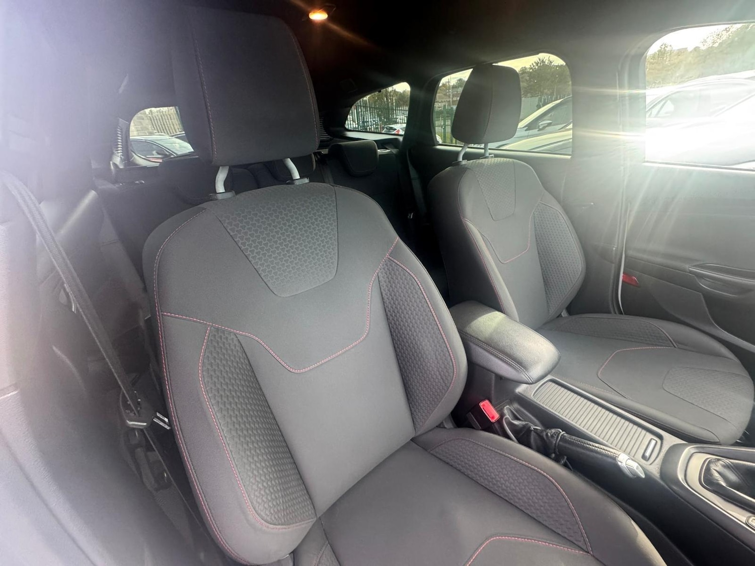 Used Ford Focus 2017 for sale - 76259235: Photo 17