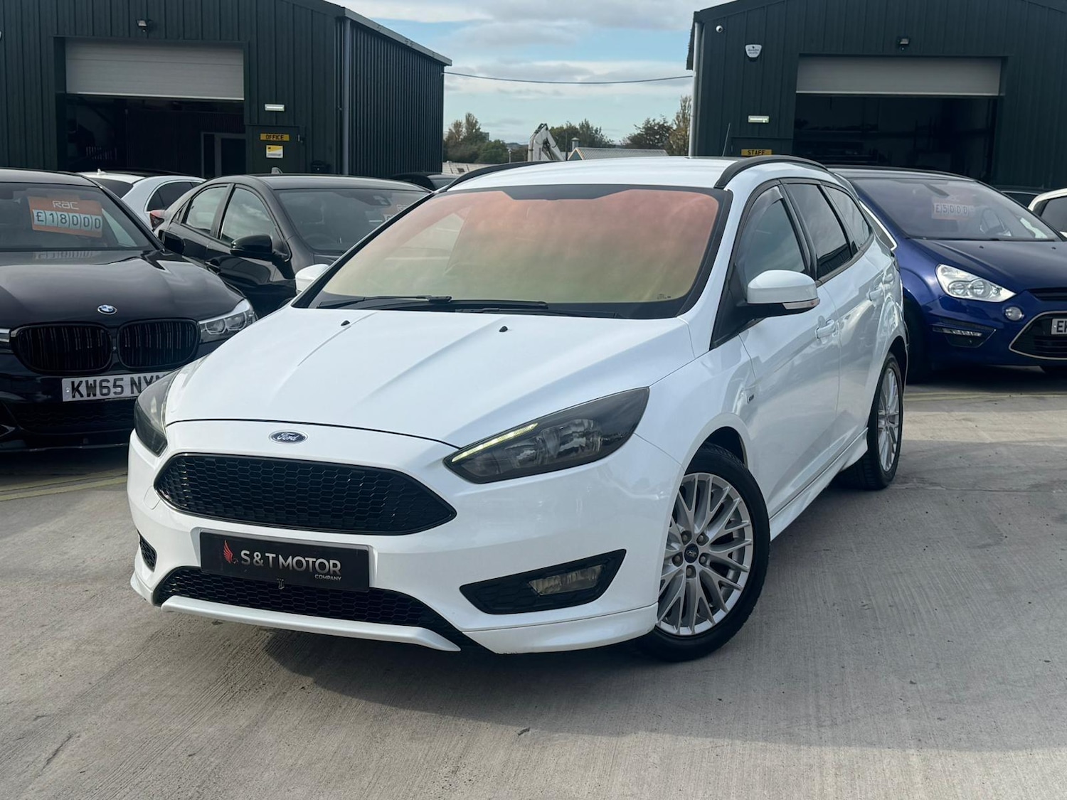 Used Ford Focus 2017 for sale - 76259235: Photo 6