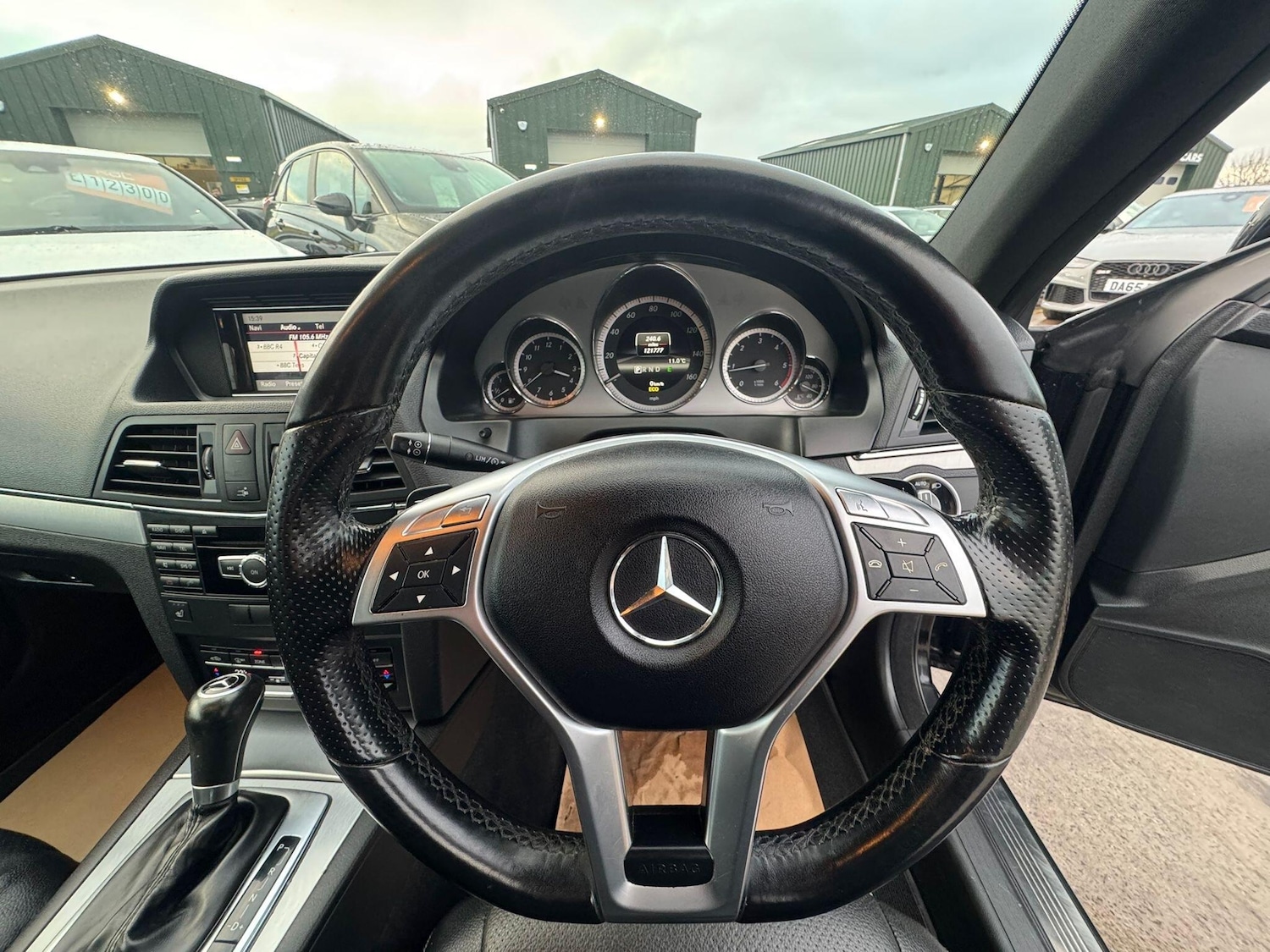 Used Mercedes-Benz E Class 2013 for sale - 77279677: Photo 20