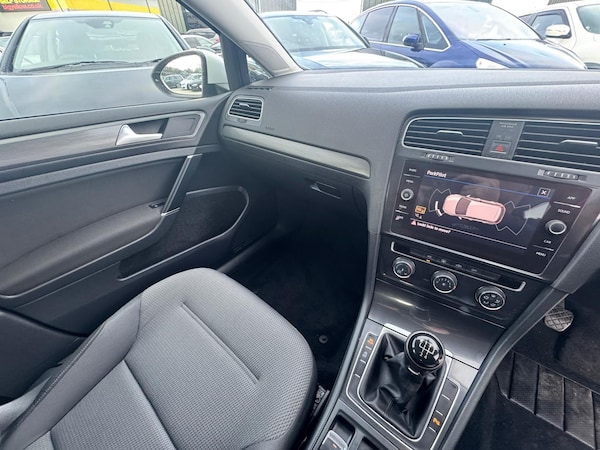 Used Volkswagen Golf 2017 for sale - 76226884: Photo 14