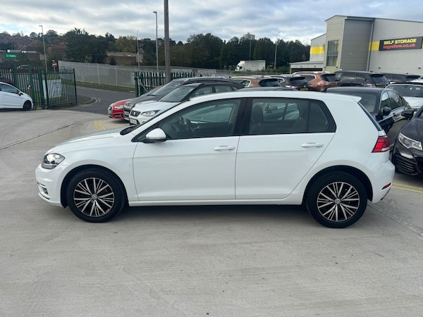 Used Volkswagen Golf 2017 for sale - 76226884: Photo 8