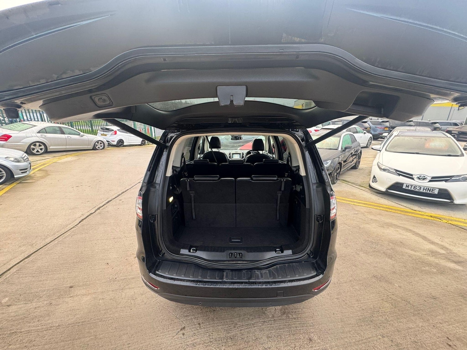 Used Ford Galaxy 2018 for sale - 77029441: Photo 26