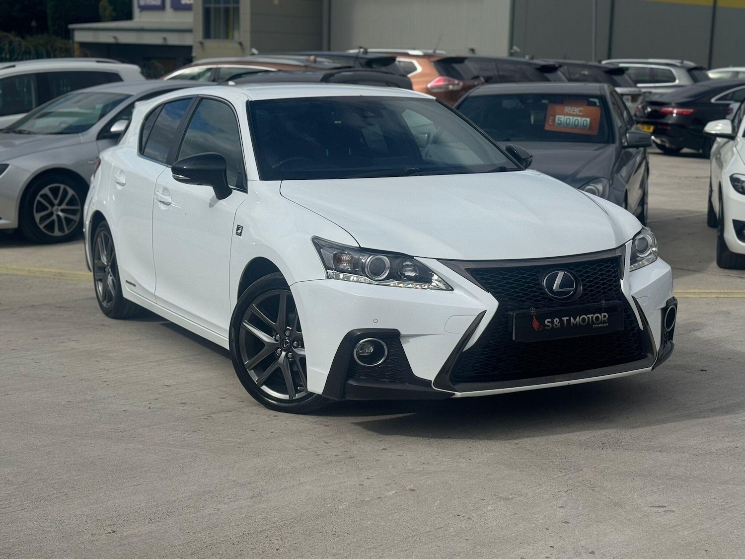 Used Lexus CT for sale - 76987715: Photo 1