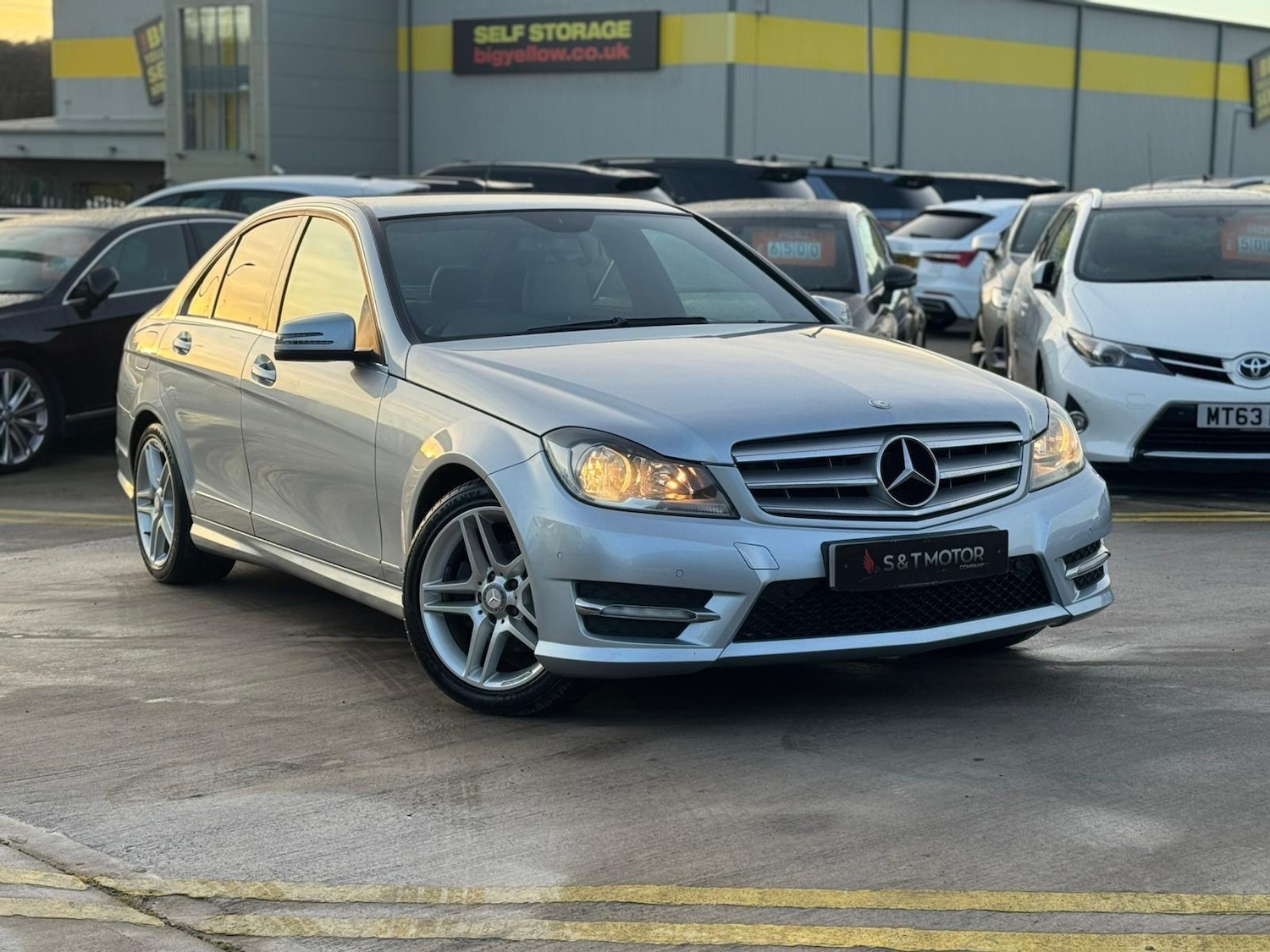 Used Mercedes-Benz C Class 2012 for sale - 76953079: Photo 1