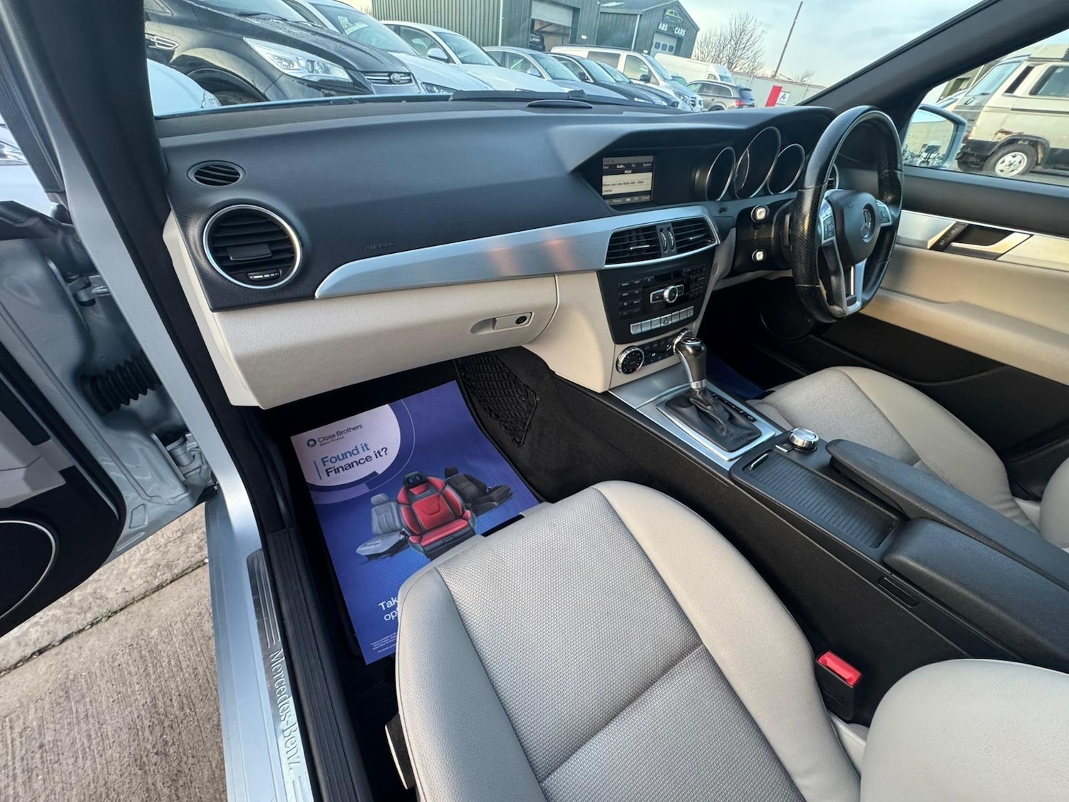 Used Mercedes-Benz C Class 2012 for sale - 76953079: Photo 16