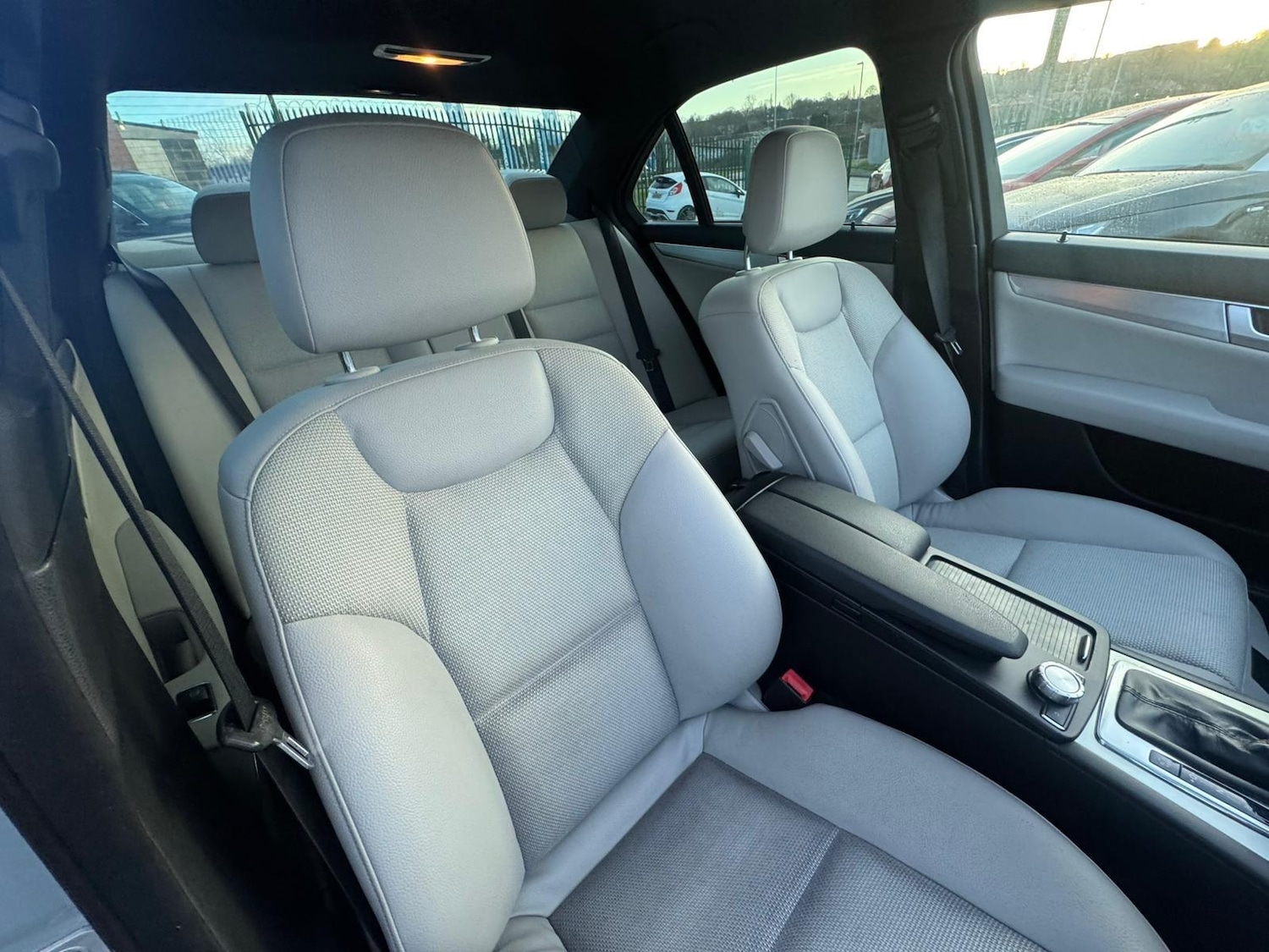 Used Mercedes-Benz C Class 2012 for sale - 76953079: Photo 17