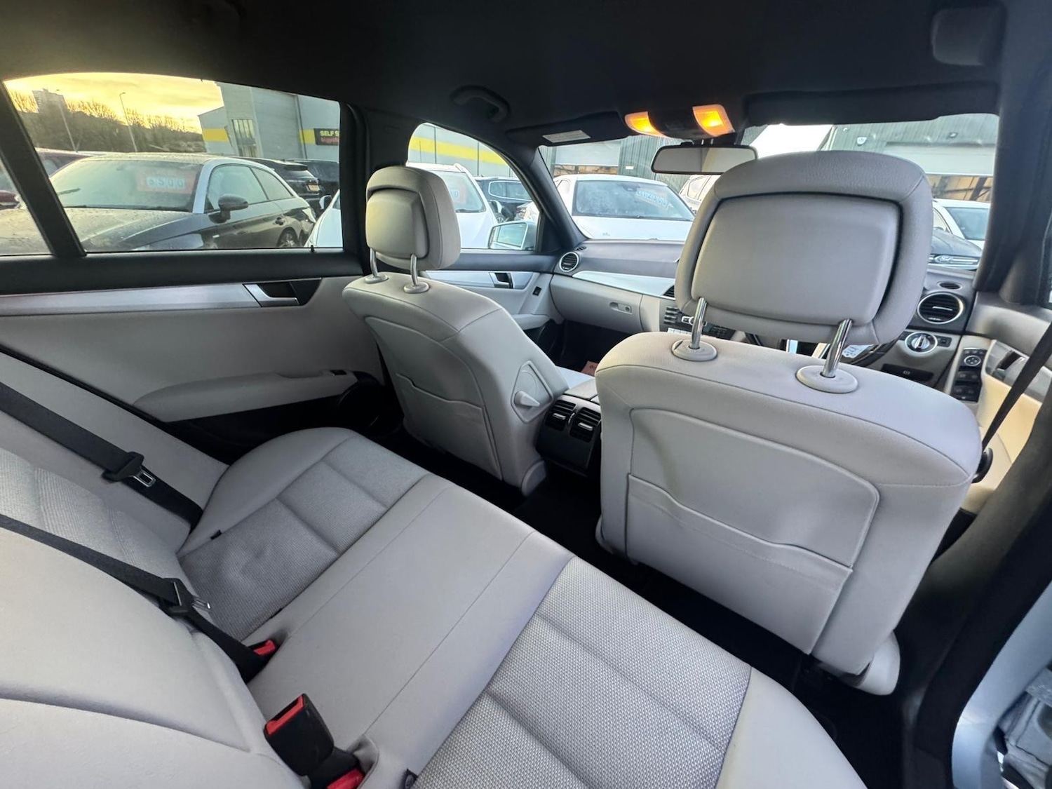 Used Mercedes-Benz C Class 2012 for sale - 76953079: Photo 19