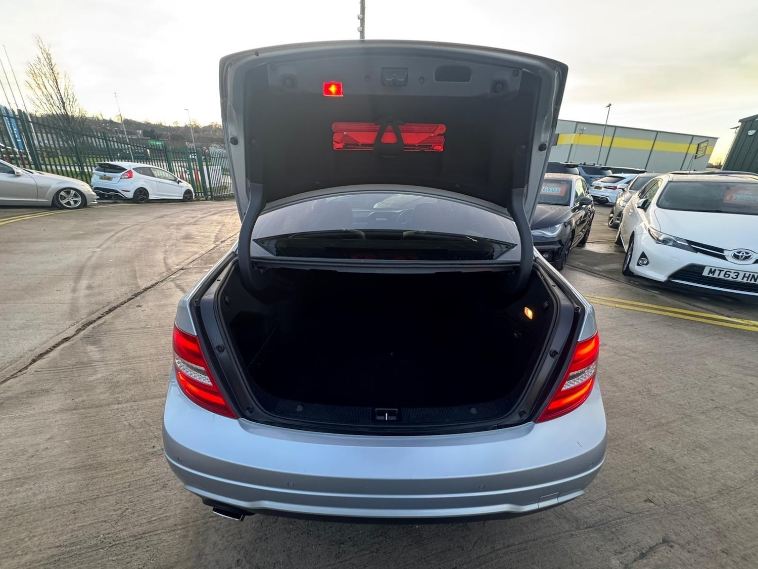 Used Mercedes-Benz C Class 2012 for sale - 76953079: Photo 25