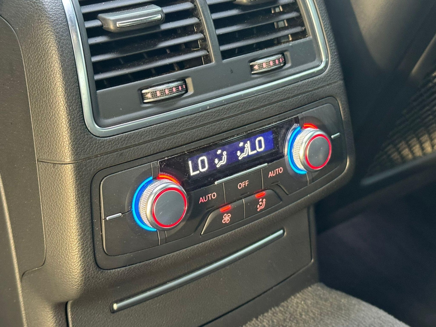 Used Audi RS7 2015 for sale - 76728486: Photo 27