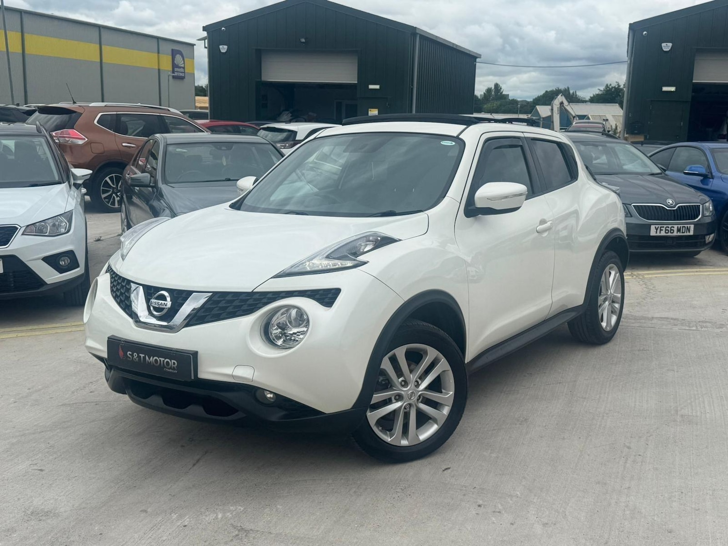 Used Nissan Juke 2016 for sale - 75327430: Photo 6