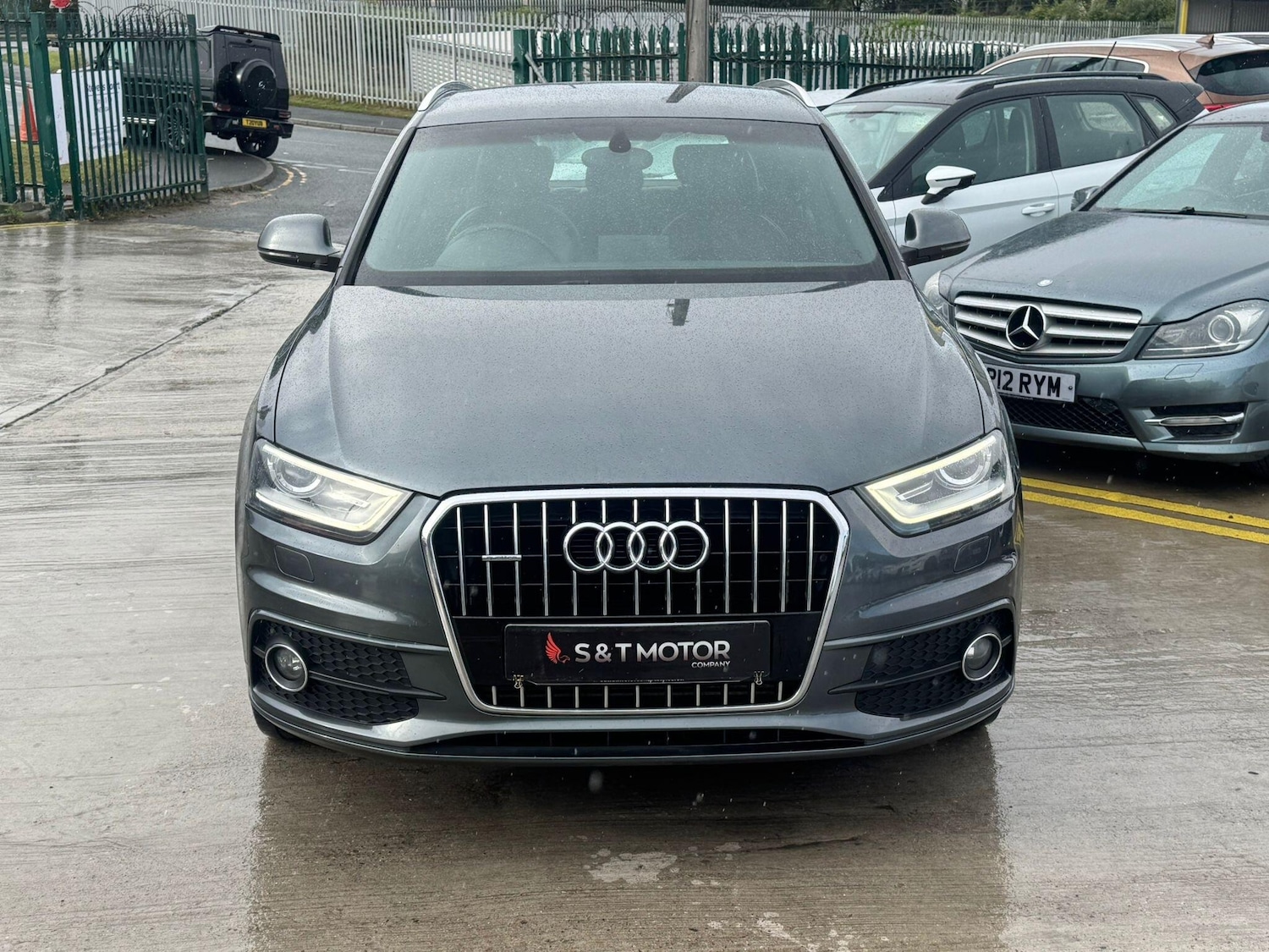 Used Audi Q3 2013 for sale - 76001080: Photo 2