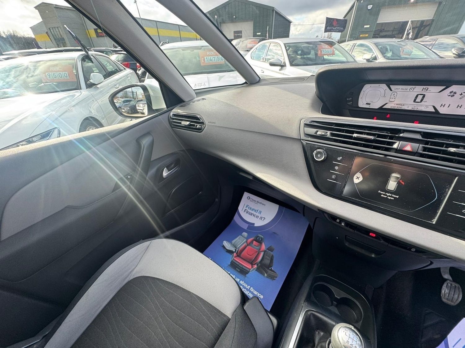 Used Citroen C4 Picasso 2016 for sale - 77892121: Photo 13