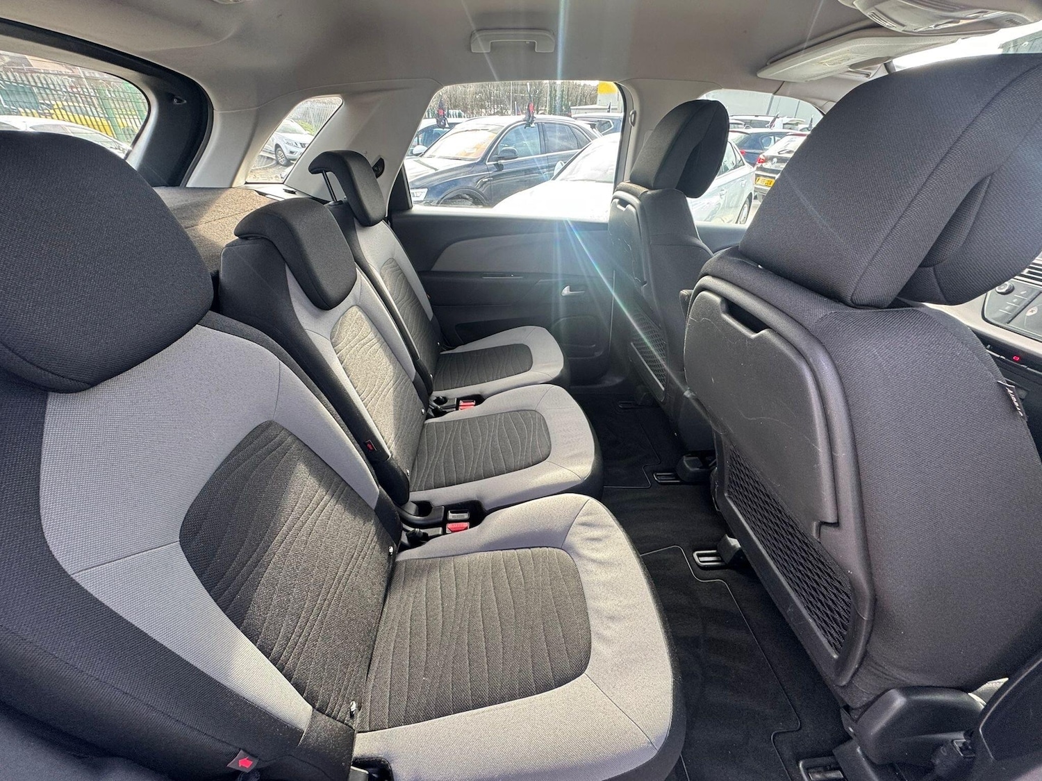 Used Citroen C4 Picasso 2016 for sale - 77892121: Photo 17