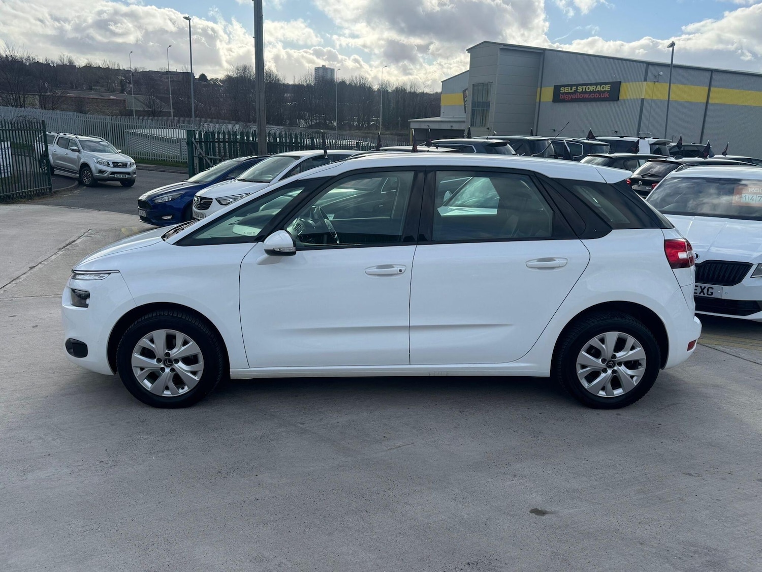 Used Citroen C4 Picasso 2016 for sale - 77892121: Photo 8