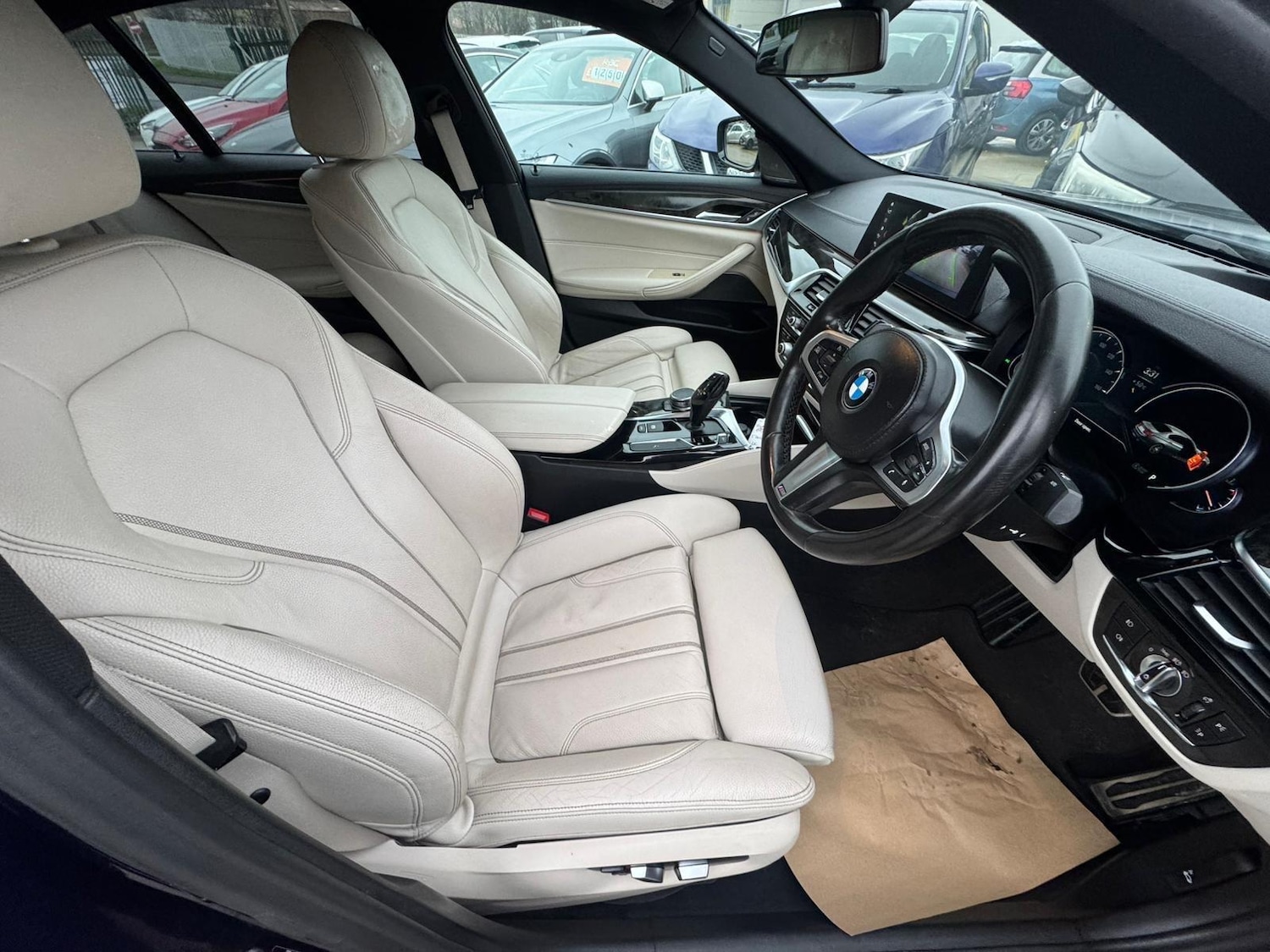 Used BMW 5 Series 2017 for sale - 77358433: Photo 15