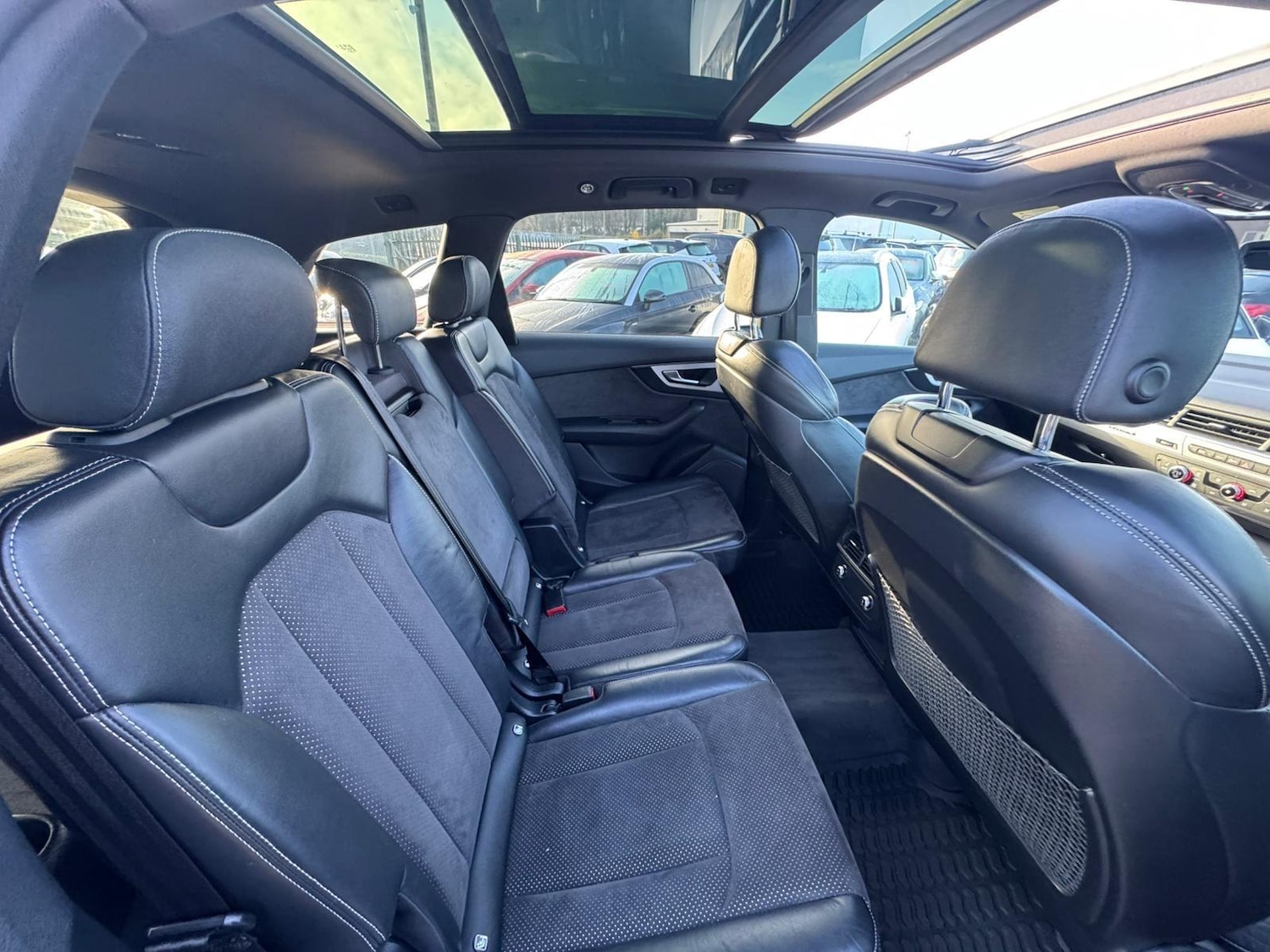 Used Audi Q7 2018 for sale - 76832389: Photo 21