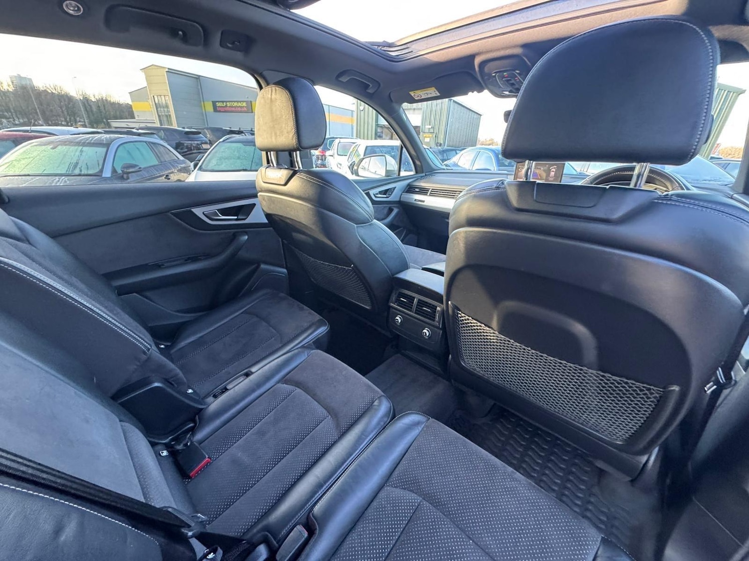 Used Audi Q7 2018 for sale - 76832389: Photo 31