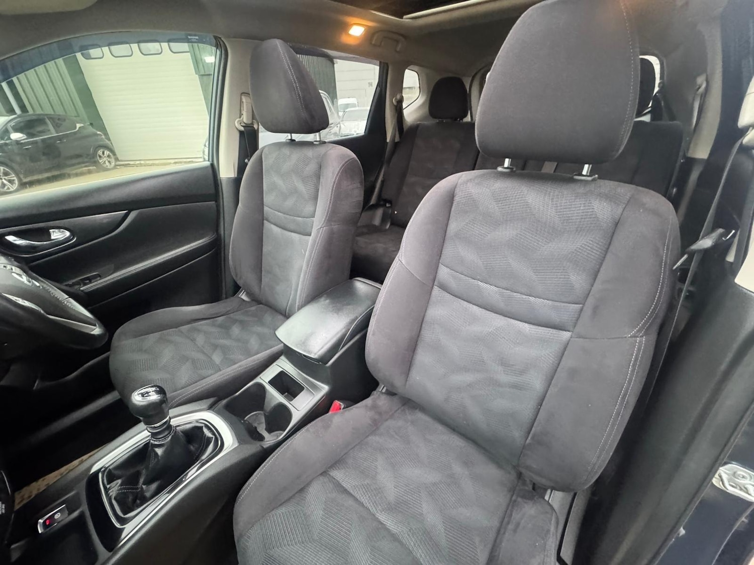 Used Nissan X-Trail 2016 for sale - 77358676: Photo 27