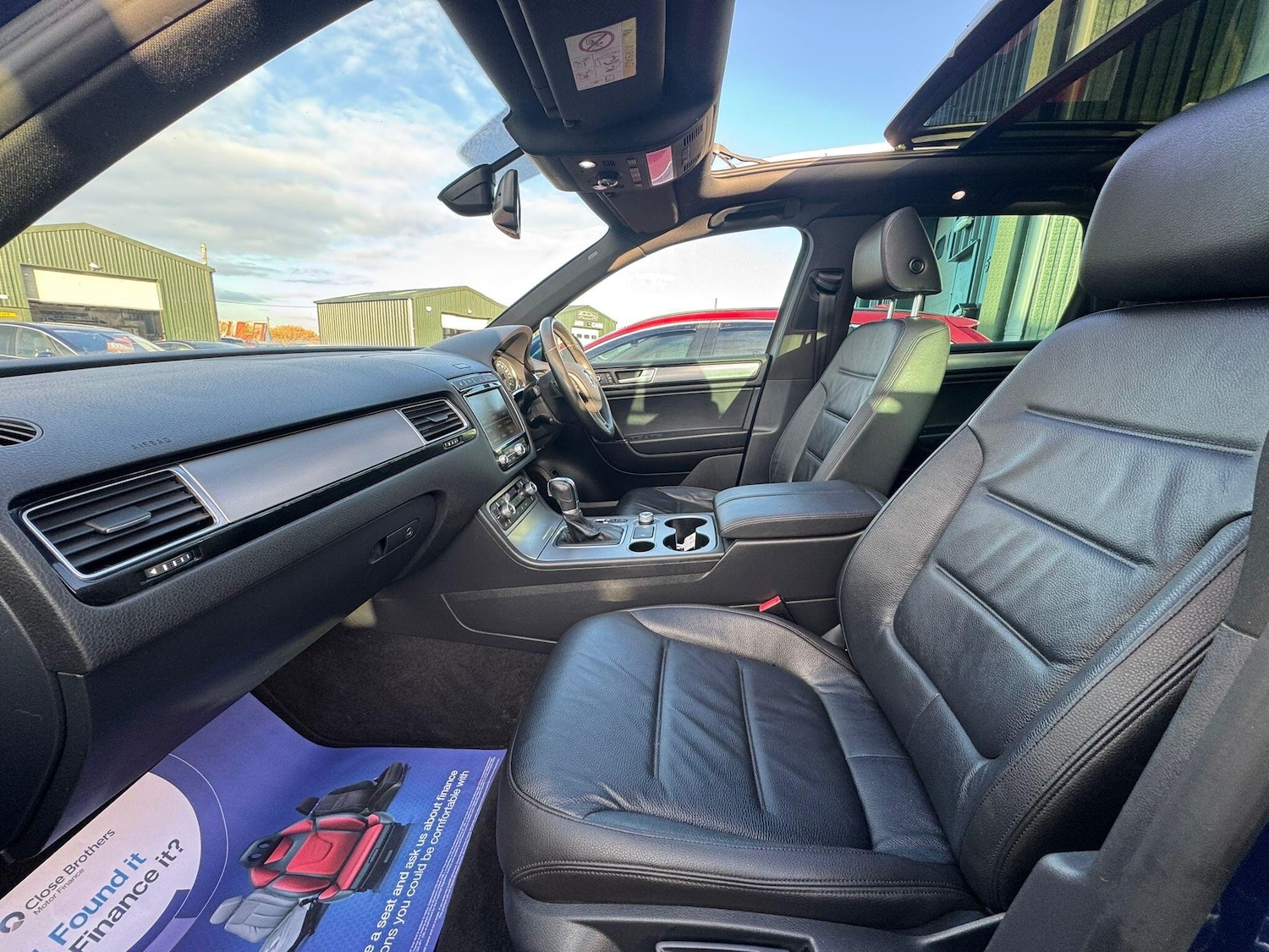 Used Volkswagen Touareg 2014 for sale - 76701829: Photo 26