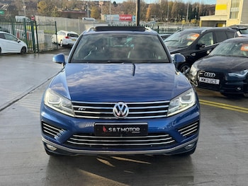 Used Volkswagen Touareg 2014 for sale - 76701829: Photo