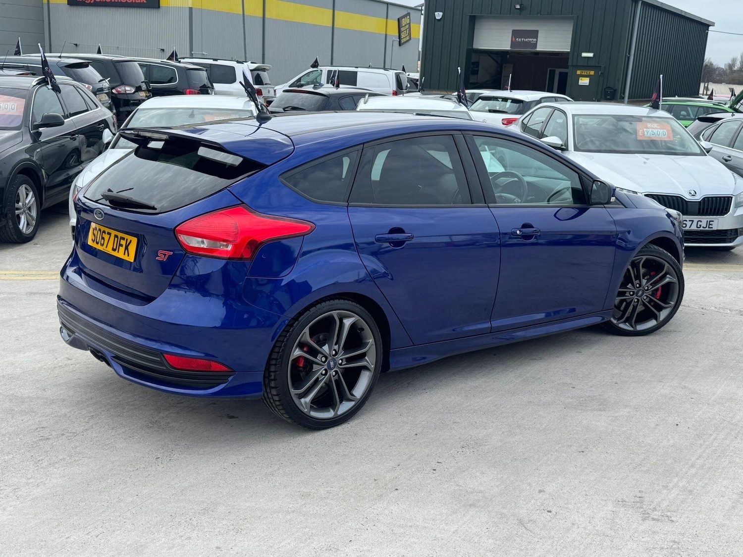 Used Ford Focus 2017 for sale - 77970110: Photo 12