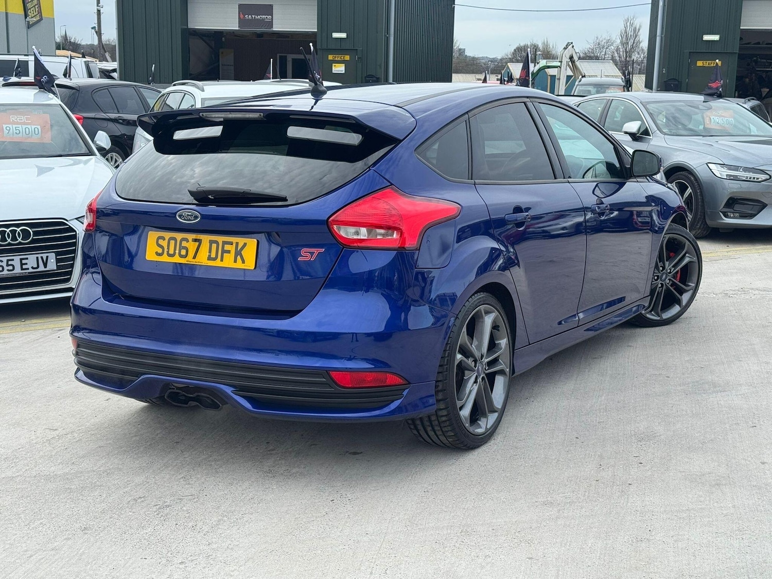 Used Ford Focus 2017 for sale - 77970110: Photo 13