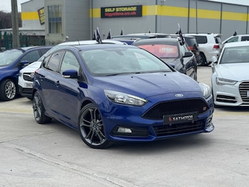 Used Ford Focus 2017 for sale - 77970110: Photo