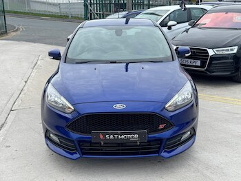 Used Ford Focus 2017 for sale - 77970110: Photo