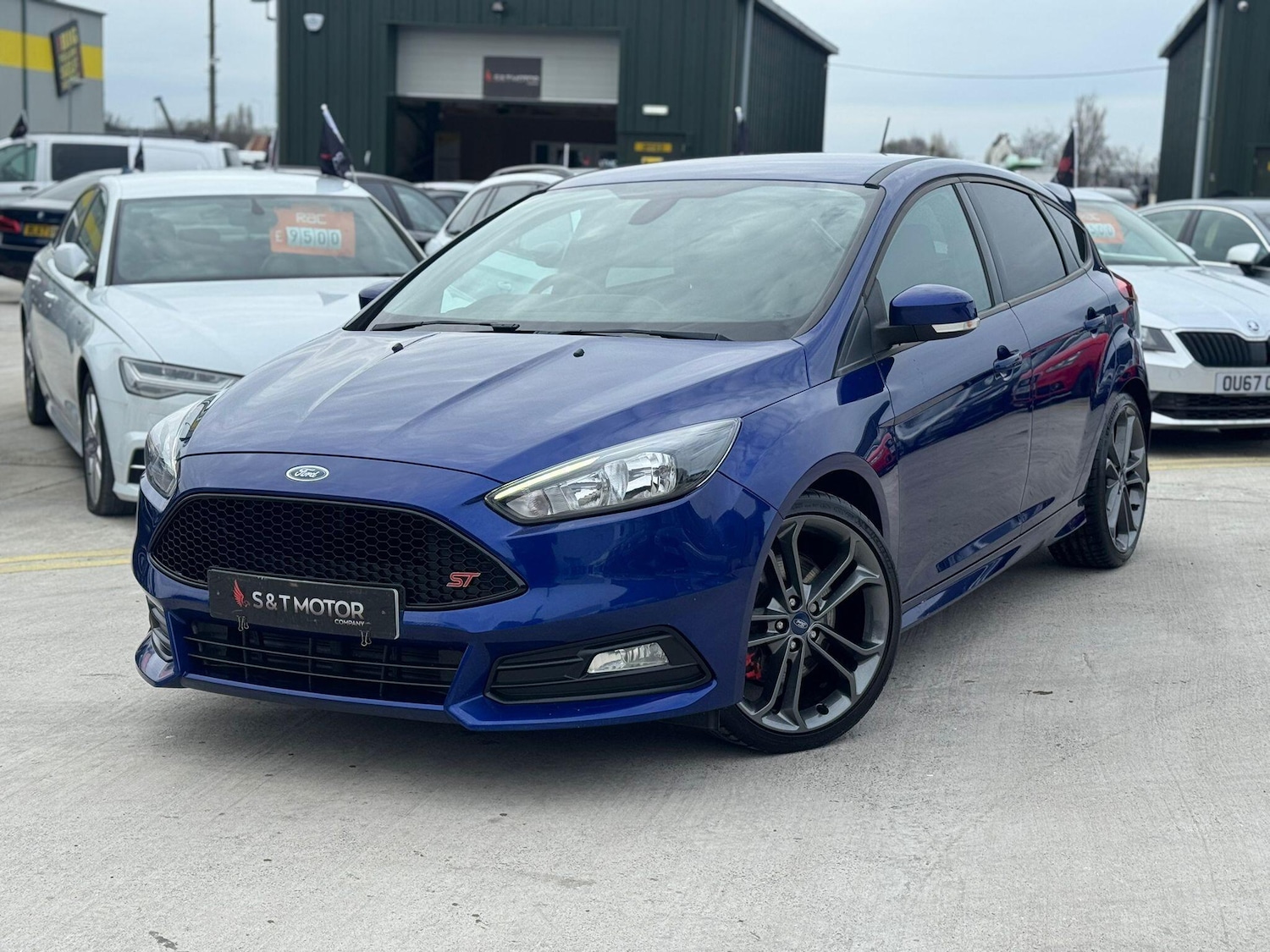 Used Ford Focus 2017 for sale - 77970110: Photo 4